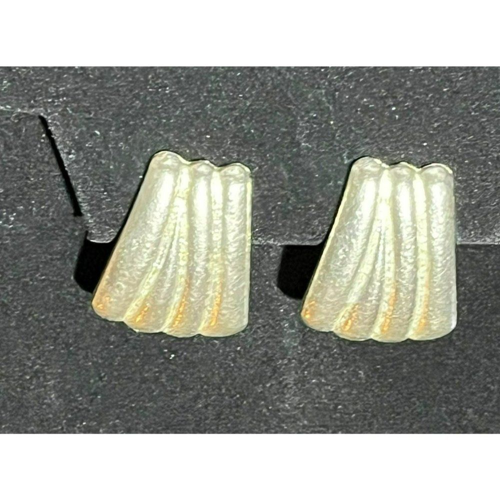 Vintage Textured Clip on Earrings Muted/Brushed‎ Silver Tone Over an Inch Long